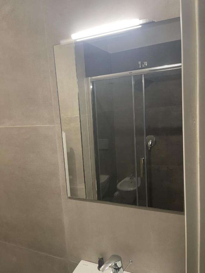 Hotel Telstar Rimini Buitenkant foto
