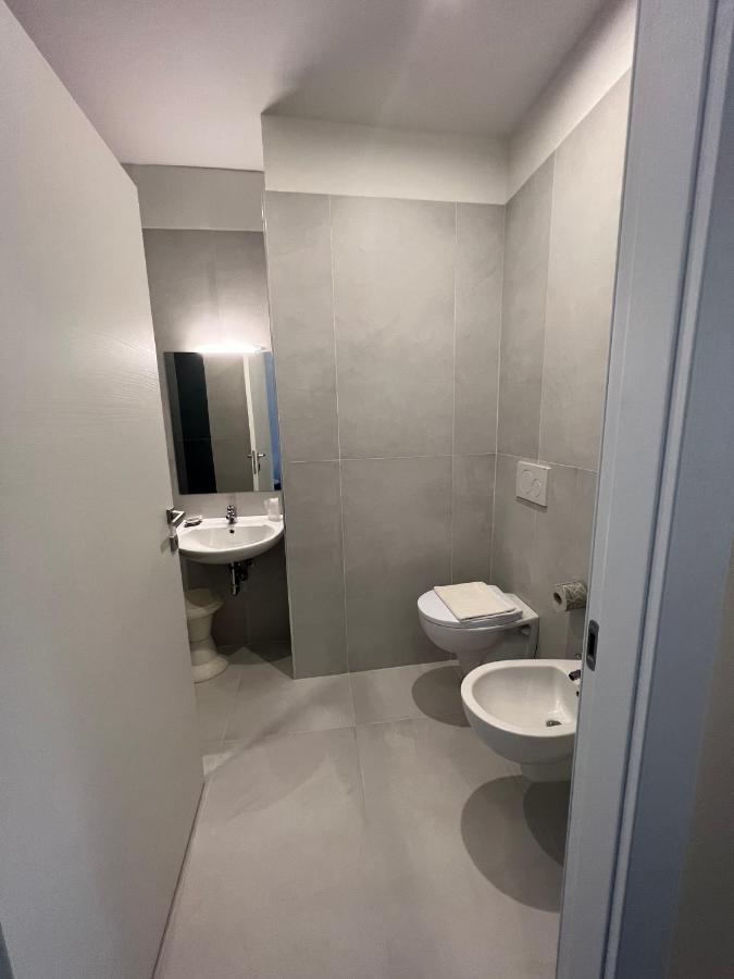 Hotel Telstar Rimini Buitenkant foto